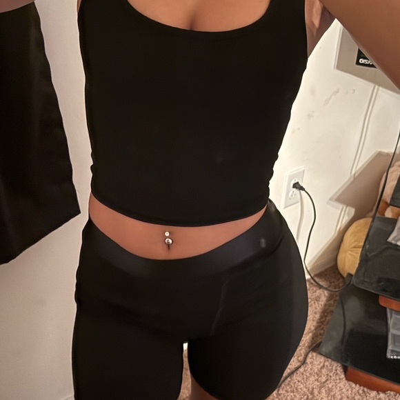 SKIMS Pants - Skims black short set 1of1